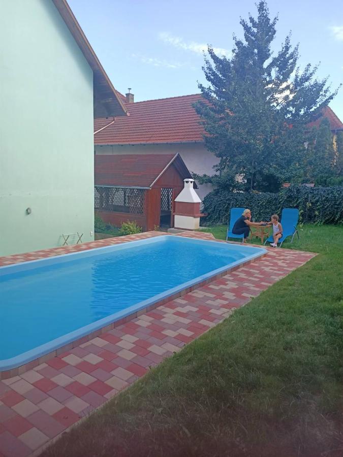 דירות Hévíz Aqua Panzio מראה חיצוני תמונה